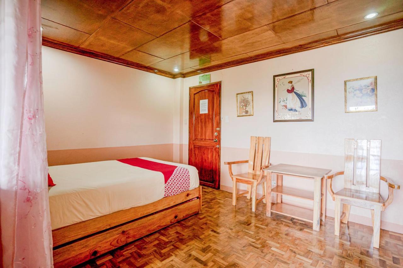 Oyo 760 Tiptop Vacation Homes Baguio City Екстер'єр фото