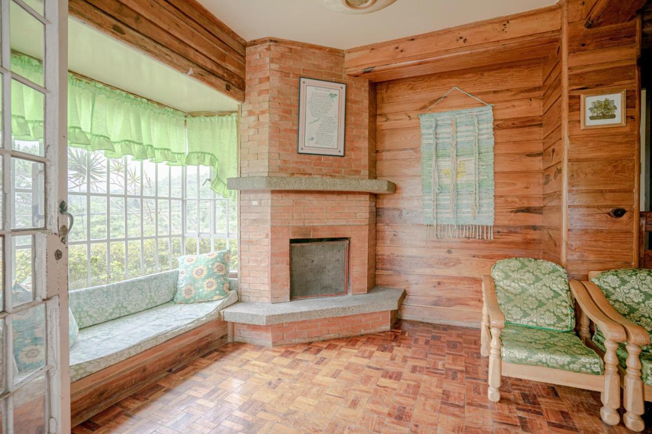 Oyo 760 Tiptop Vacation Homes Baguio City Екстер'єр фото