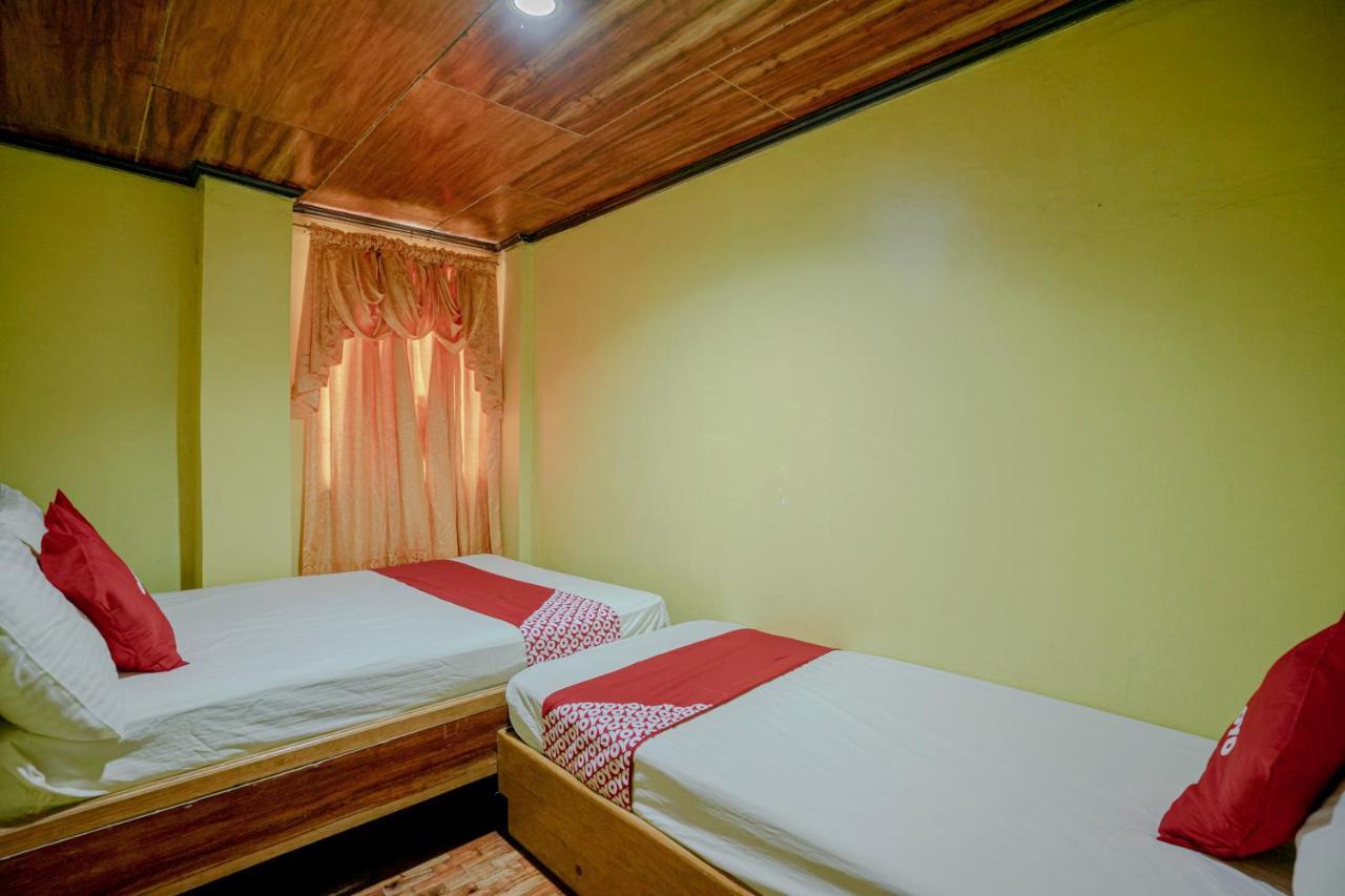 Oyo 760 Tiptop Vacation Homes Baguio City Екстер'єр фото