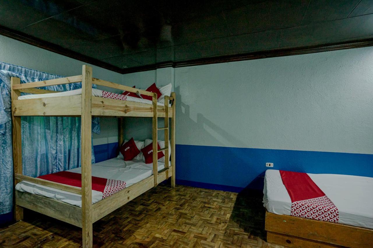 Oyo 760 Tiptop Vacation Homes Baguio City Екстер'єр фото