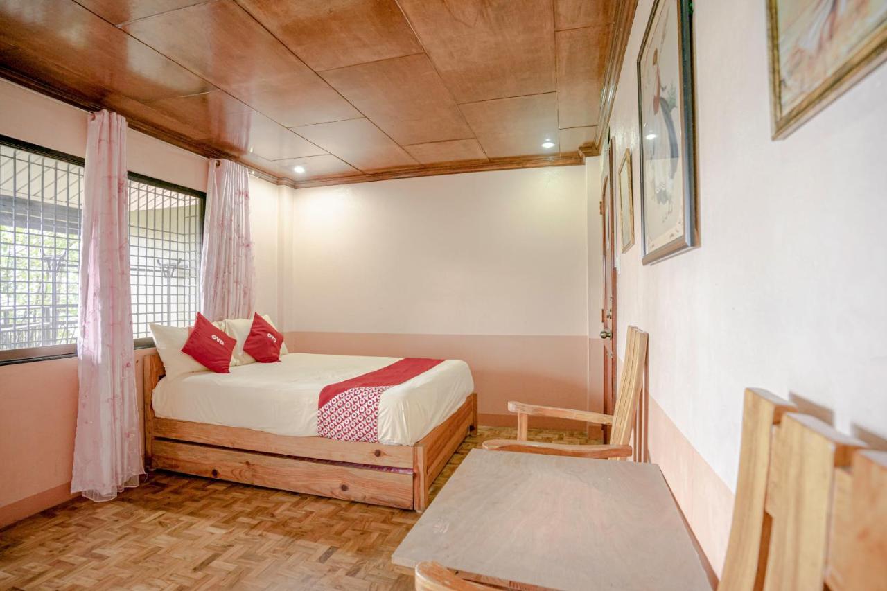 Oyo 760 Tiptop Vacation Homes Baguio City Екстер'єр фото