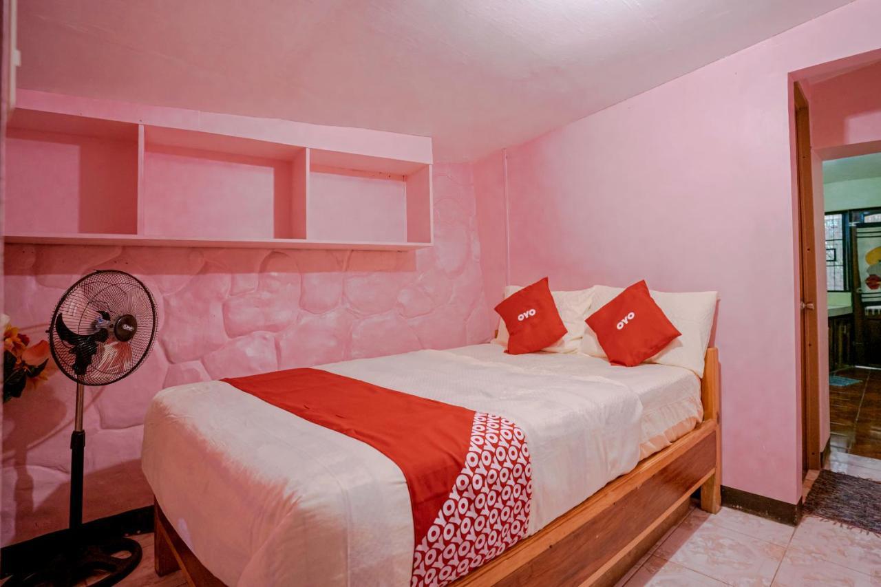 Oyo 760 Tiptop Vacation Homes Baguio City Екстер'єр фото